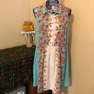 🌸5/$25🌸 Rue 21 Sleeveless Collared Floral Dress